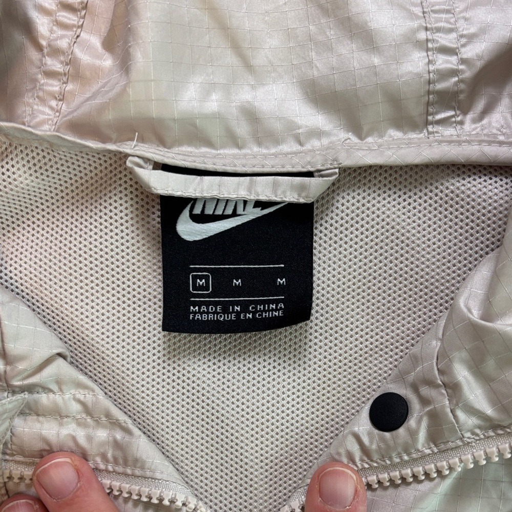 Nike Utility Ripstop Pullover Beige Oversize M Li… - image 4